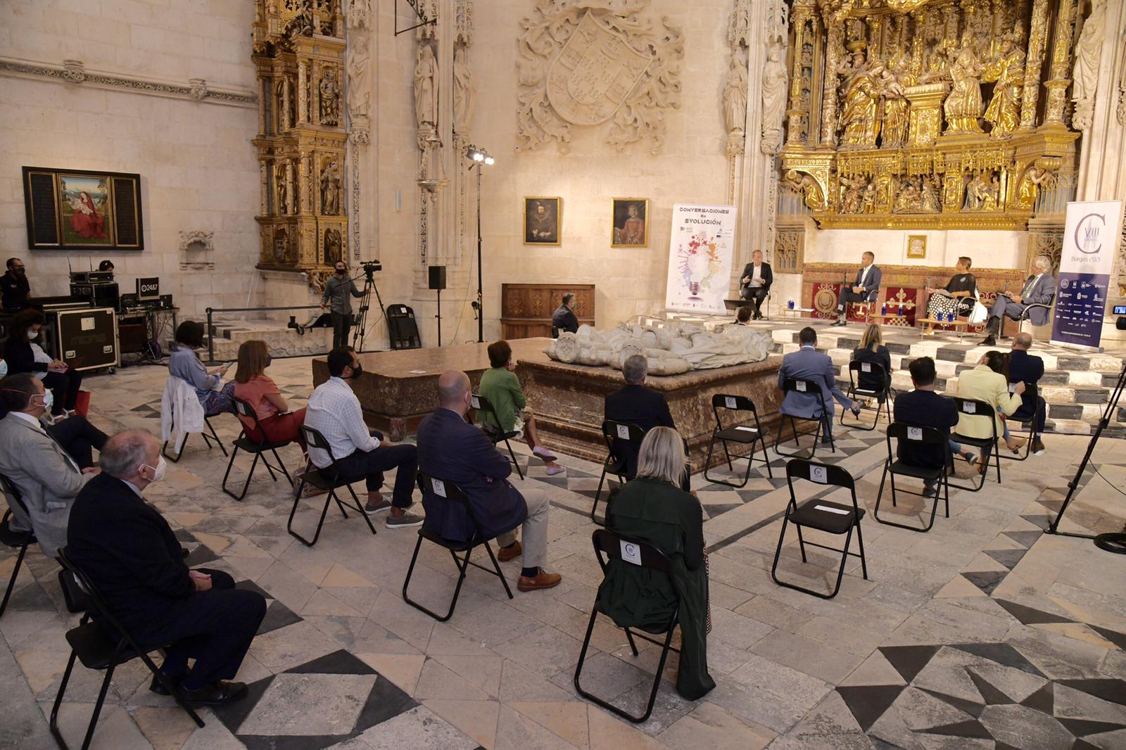 Fotos: Expertos en turismo participan en la primera jornada del ciclo &#039;Conversaciones en Evolución&#039;