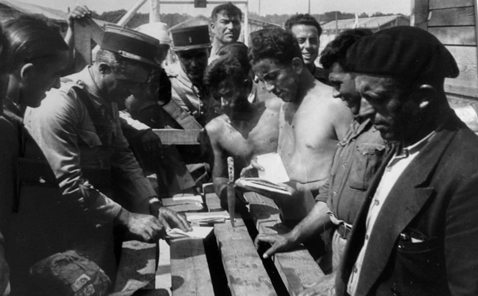 Fotos: &#039;Bram, campo de refugiados&#039;, fotografías sobre le drama de miles de españoles que huyeron de la dictadura franquista