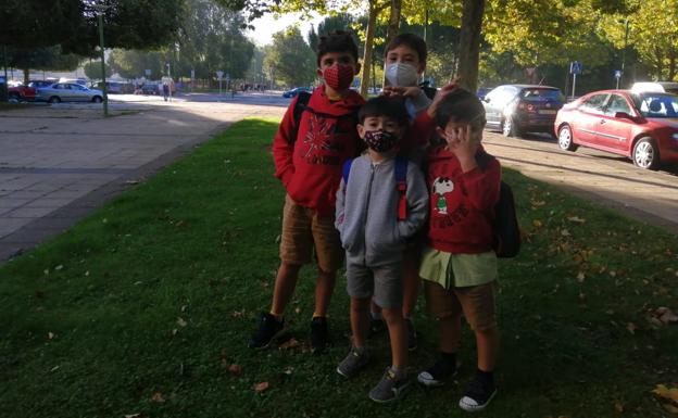 Marcos, Asier, Pablo y Hugo han ido juntos al colegio Niño Jesús esta mañana.