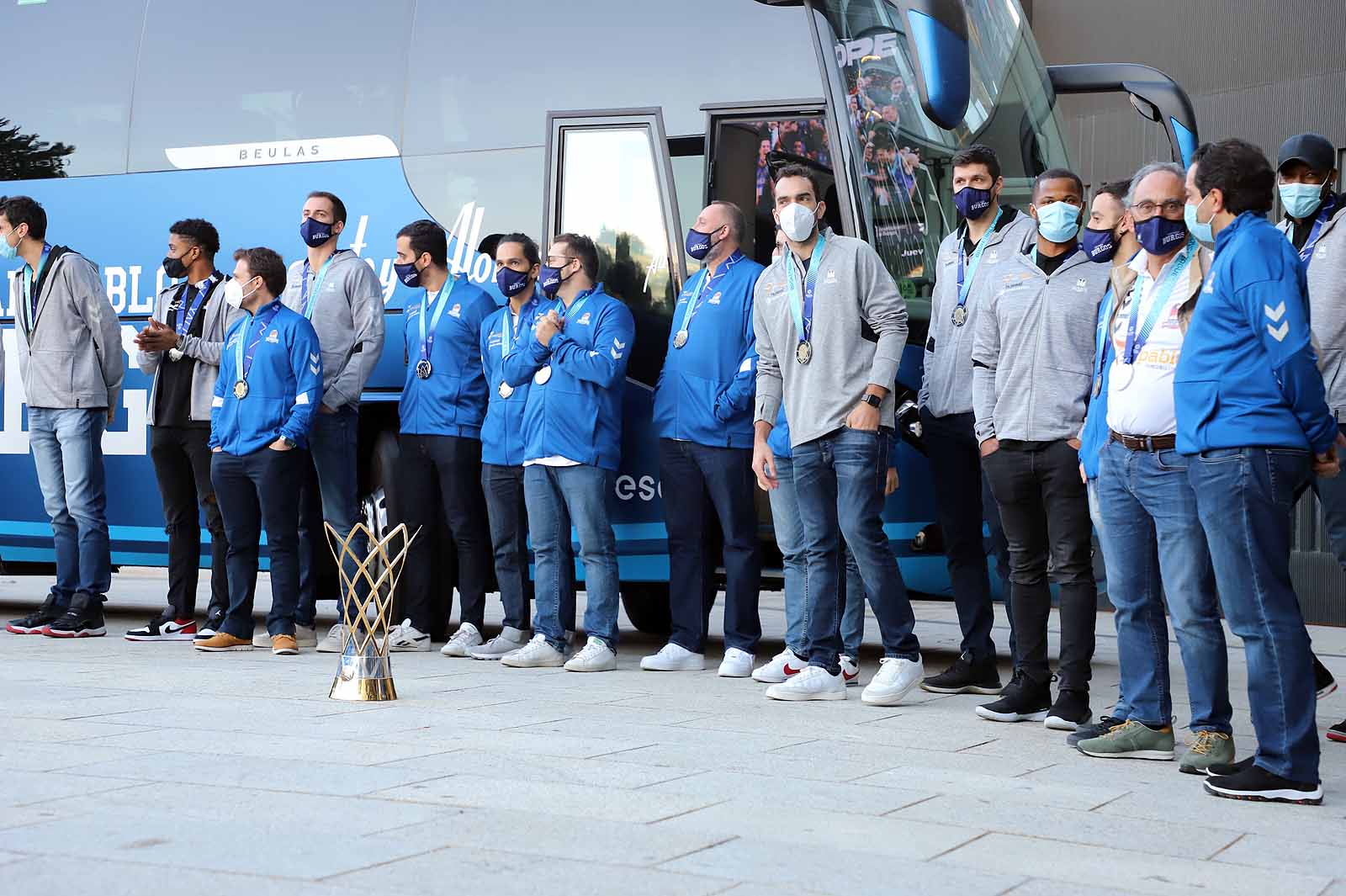 Fotos: Burgos recibe a los campeones de Europa