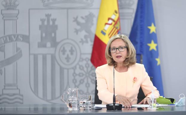 La ministra de Economía, Nadia Calviño. 