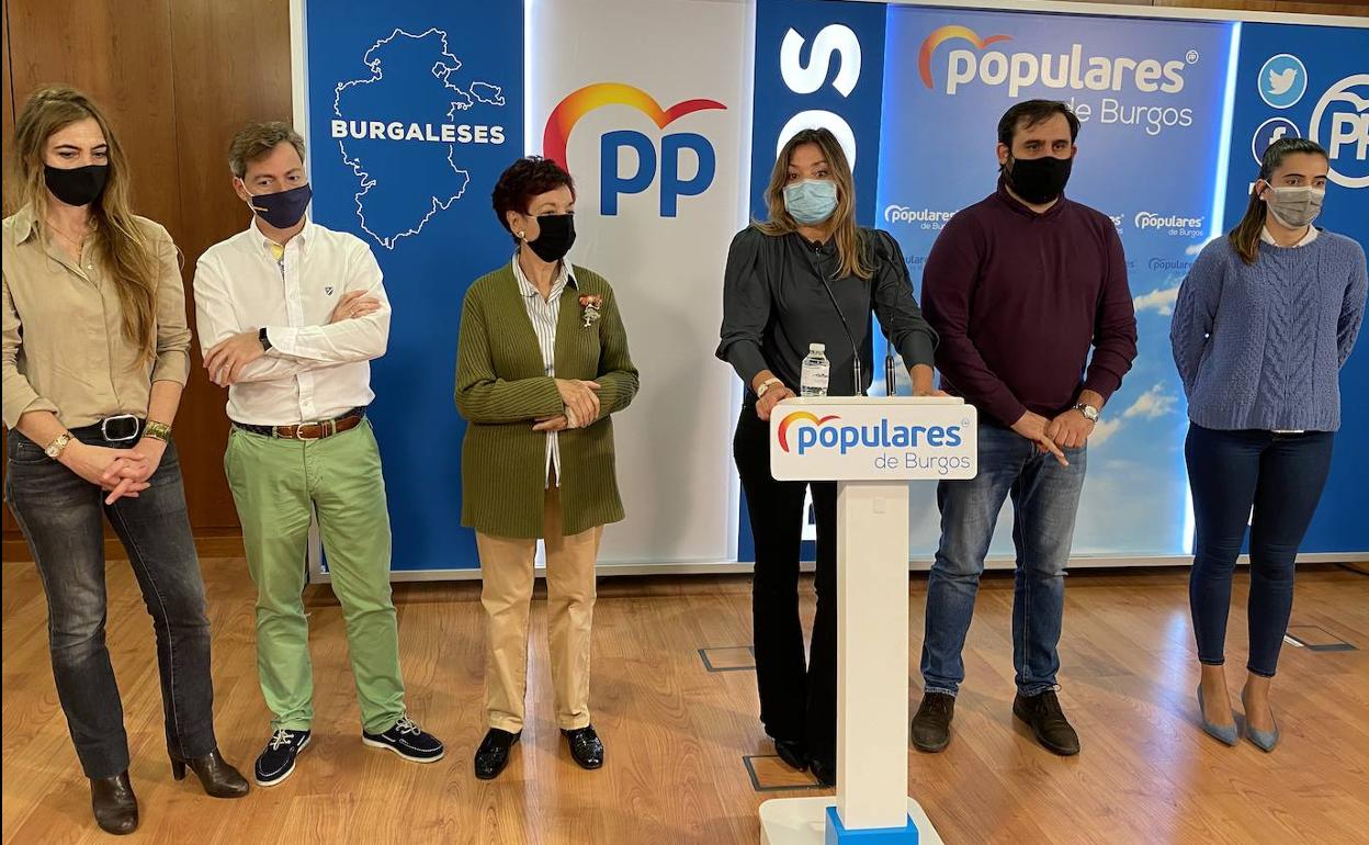 Concejales del PP durante la presentación del plan. 