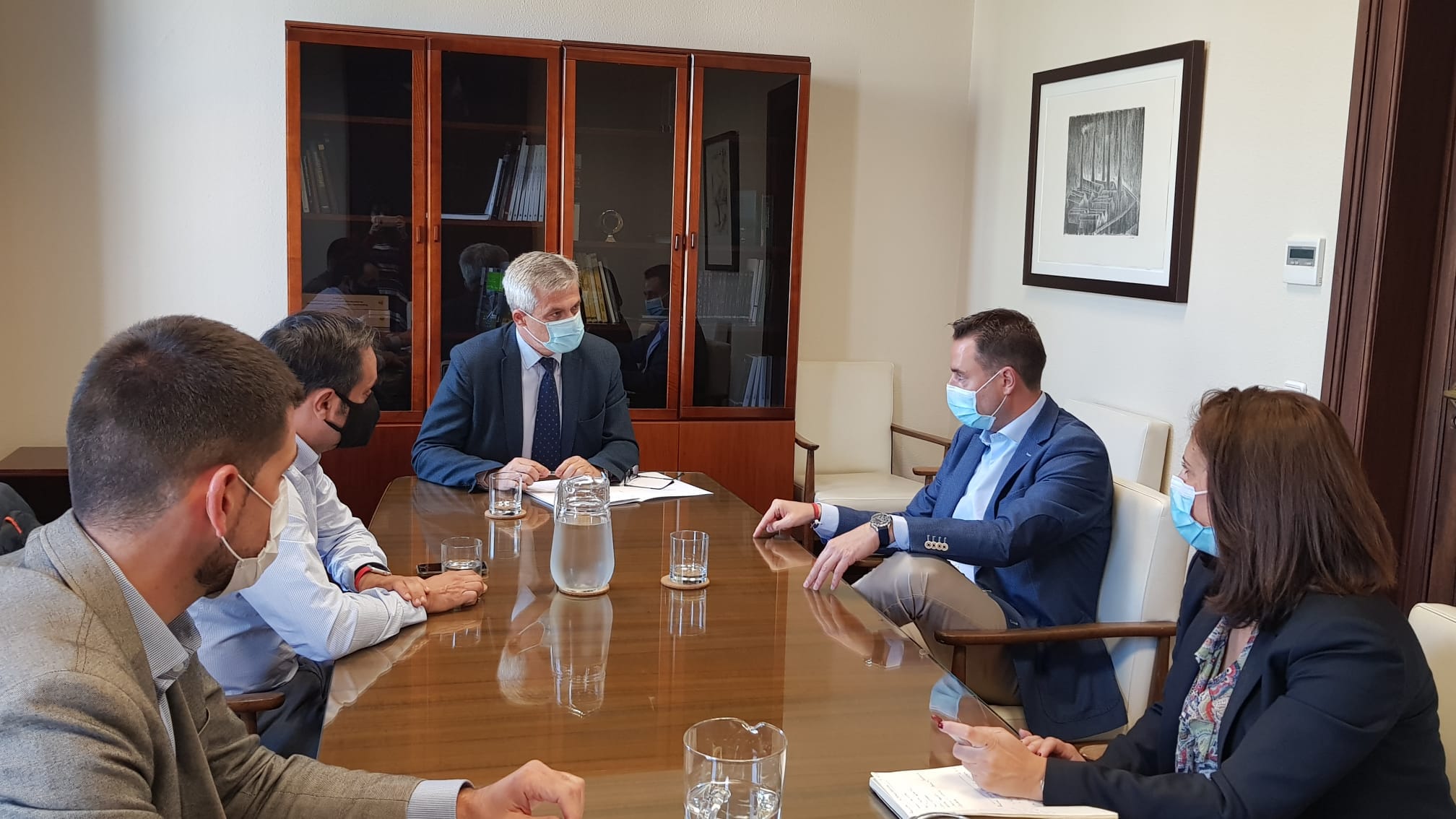 Reunión del alcalde de Burgos, Daniel de la Rosa, con el secretario general de Agenda Urbana y Vivienda. 