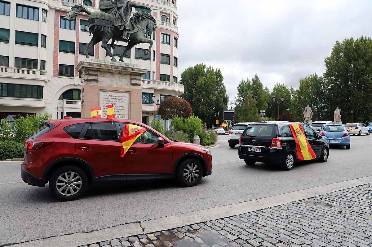 Fotos: Imágenes de la caravana de Vox en Burgos