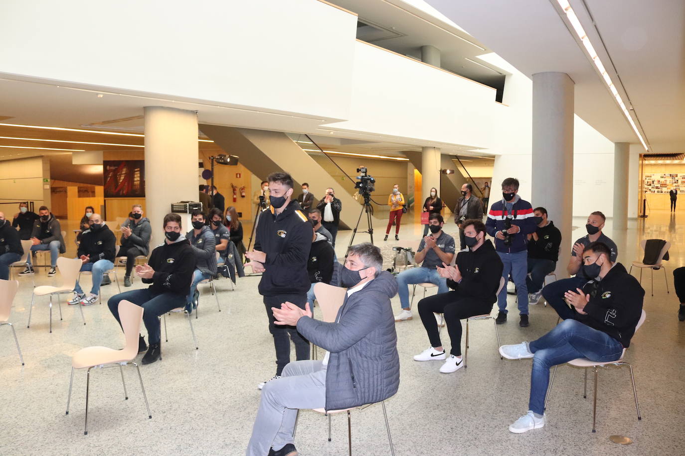 Fotos: El UBU Colina Clinic 2020/2021 se presenta en Burgos