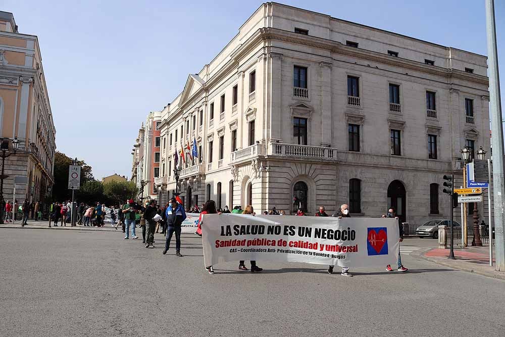 Manifestación contra la privatización de la sanidad en Burgos.