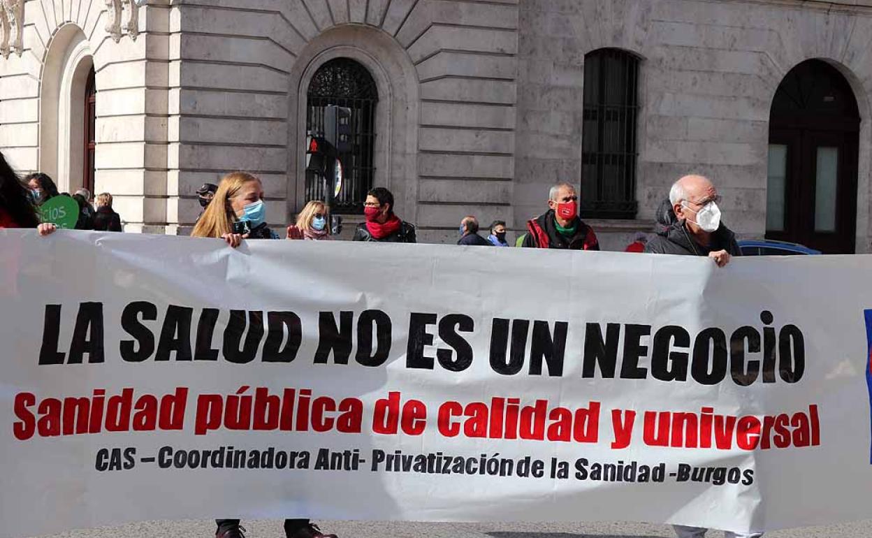 Manifestación contral a privatización de la sanidad en Burgos.