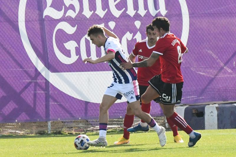 Fotos: El Real Valladolid B - Burgos CF, en imágenes