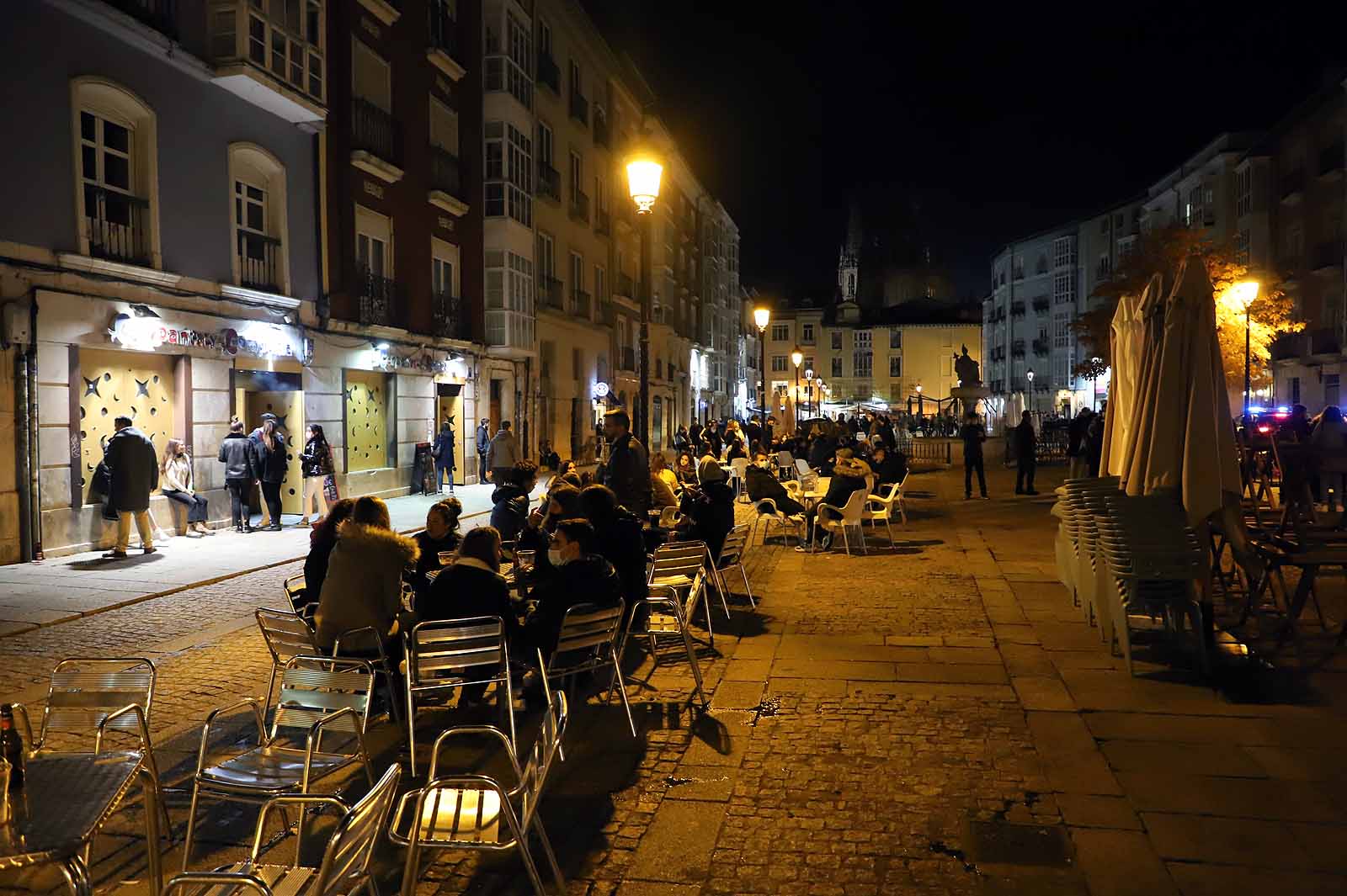 Fotos: La hostelería burgalesa echa la persiana durante al menos dos semanas