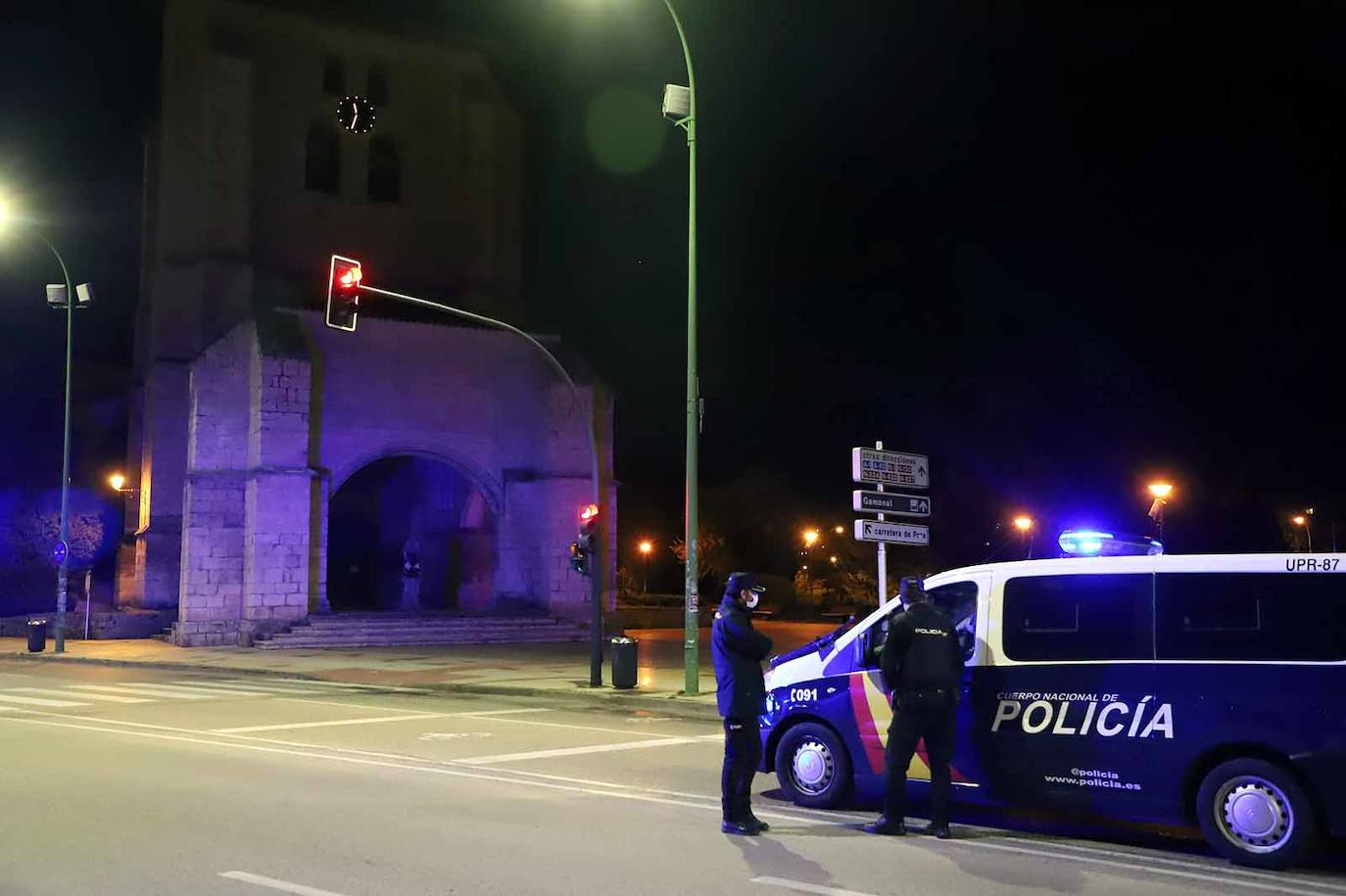 Fotos: Una noche con la Policía Nacional en Gamonal