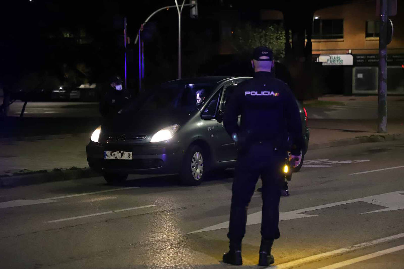 Fotos: Una noche con la Policía Nacional en Gamonal