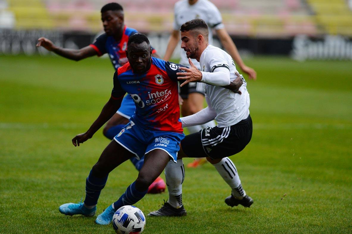 Los burgaleses perdieron 0-2 ante los asturianos.