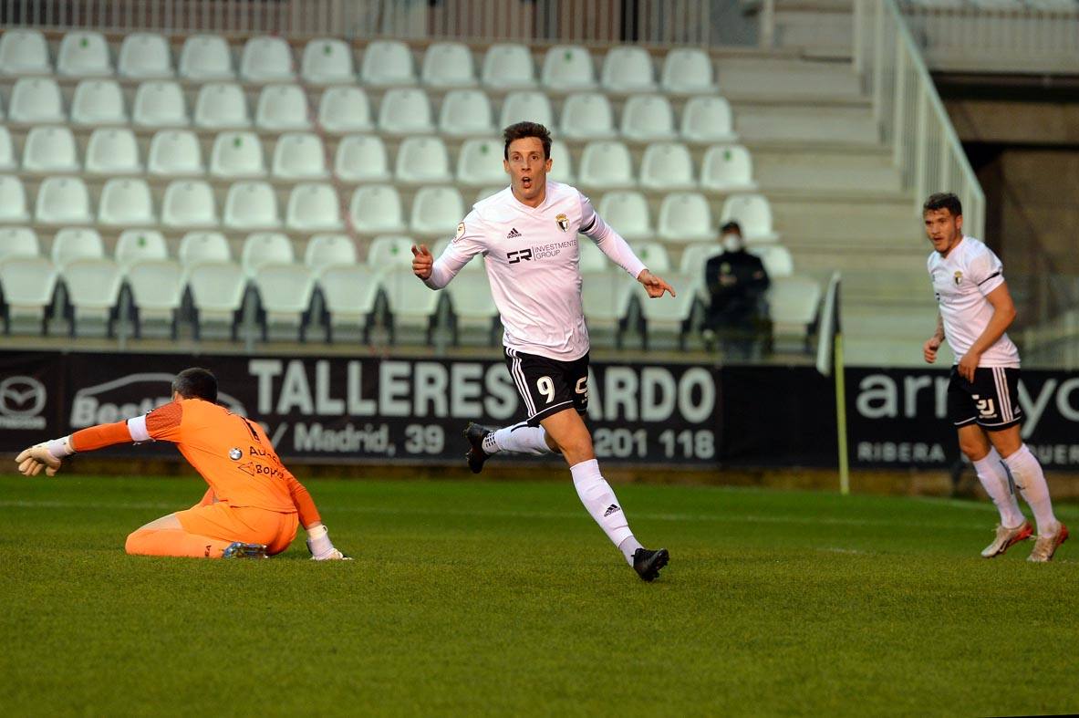 Los burgaleses perdieron 0-2 ante los asturianos.