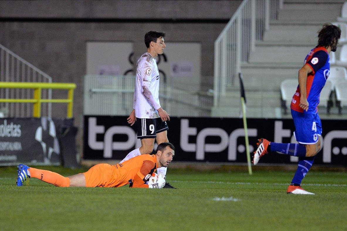 Los burgaleses perdieron 0-2 ante los asturianos.