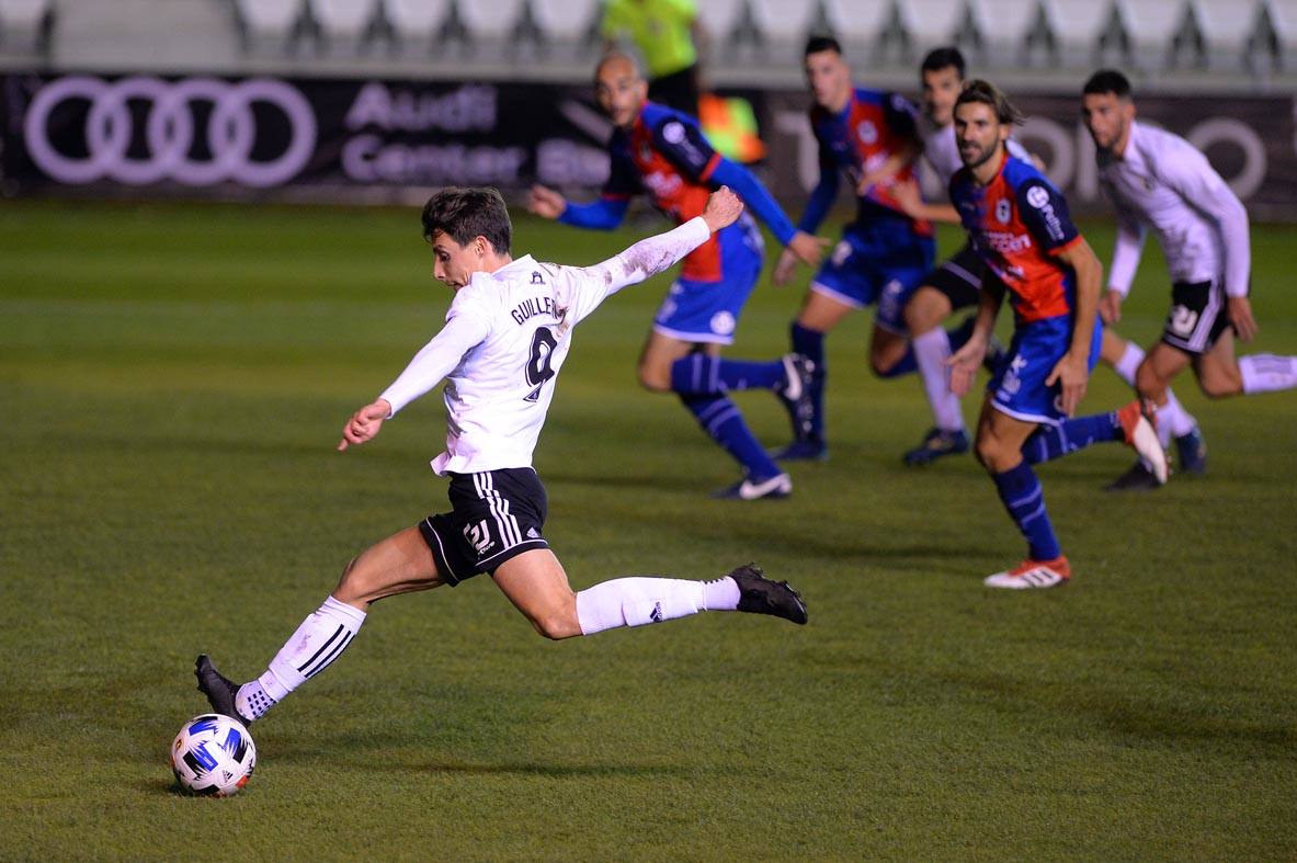 Los burgaleses perdieron 0-2 ante los asturianos.