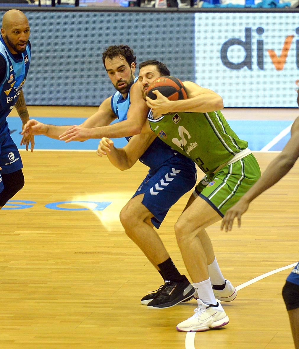 Los de Peñarroya suman la séptima victoria de la temporada ante los madrileños.