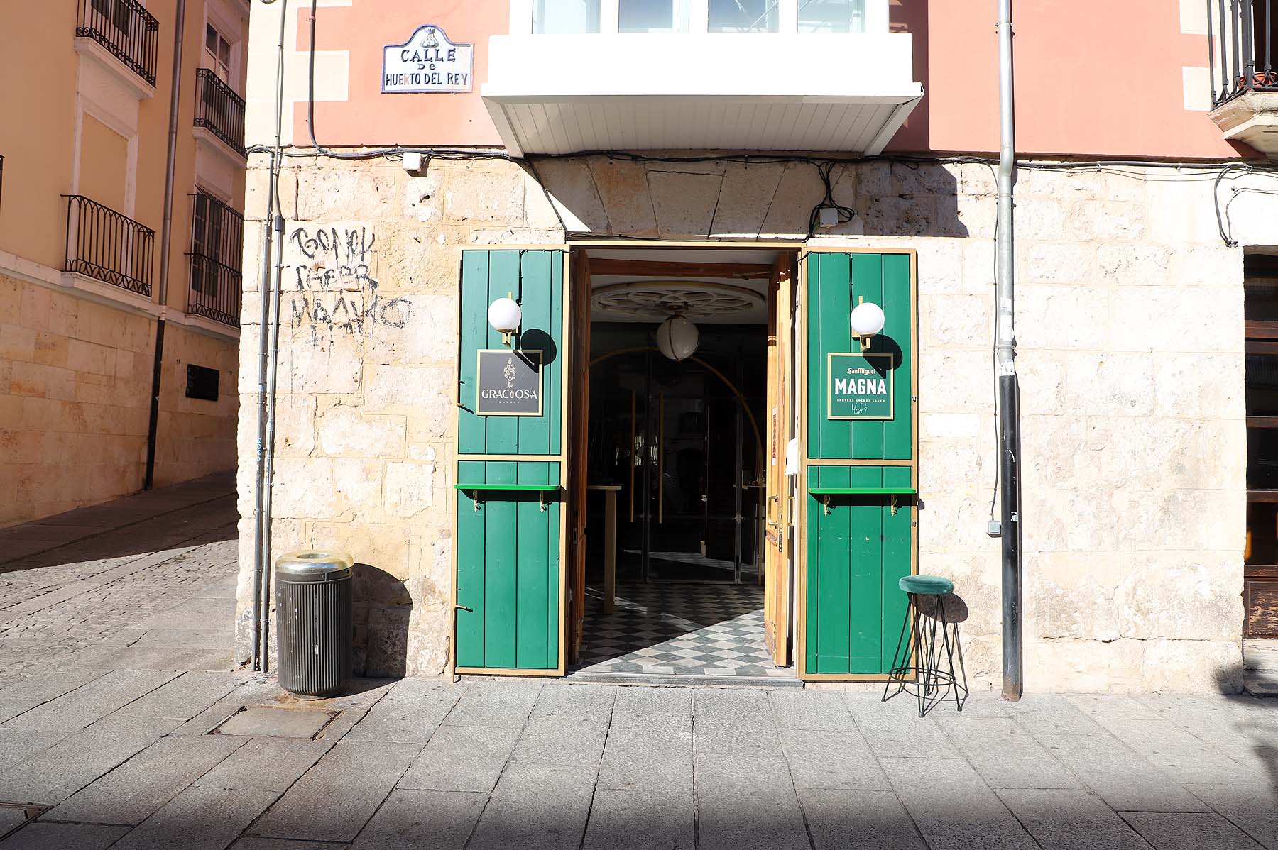 Fotos: La hostelería burgalesa abre sus puertas como protesta