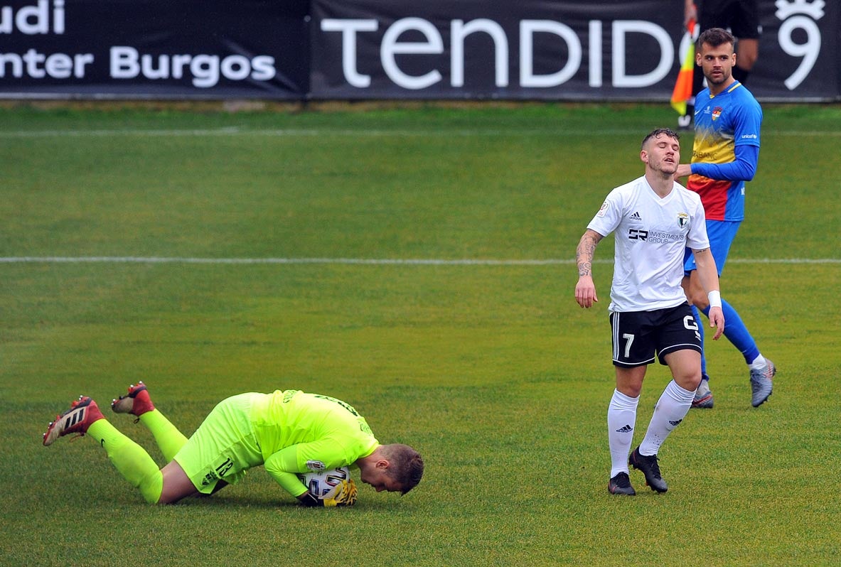 Fotos: El Burgos CF se apunta a la Copa