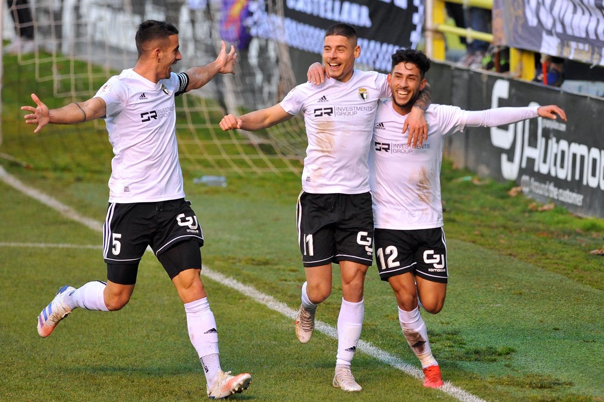 Fotos: El Burgos CF se apunta a la Copa