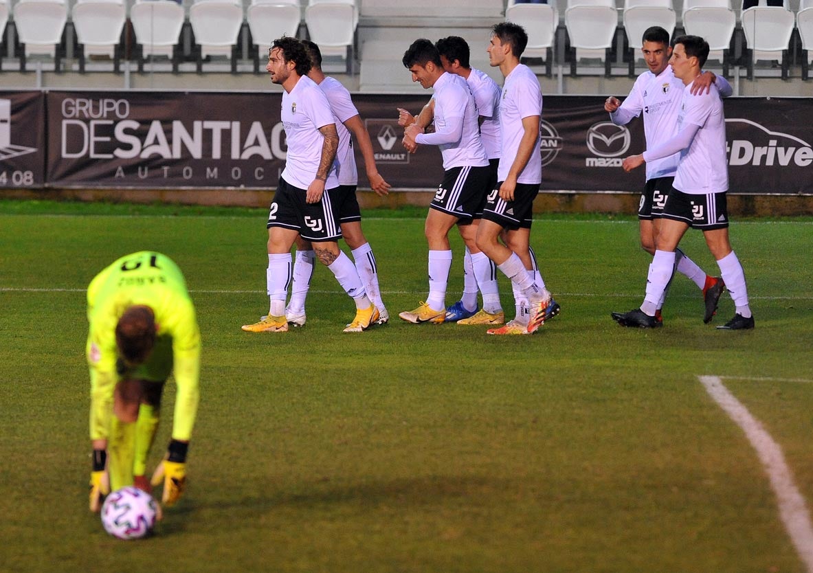 Fotos: El Burgos CF se apunta a la Copa