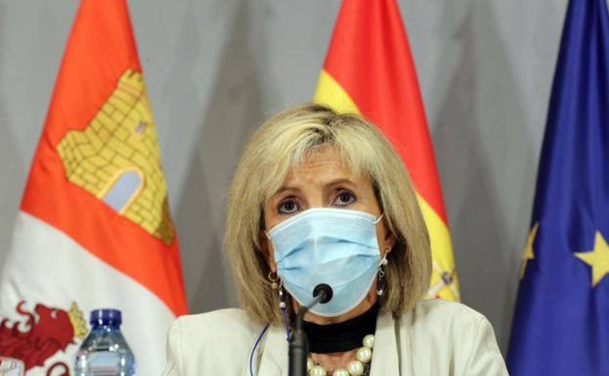 La consejera de Sanidad, Verónica Casado, en rueda de prensa.