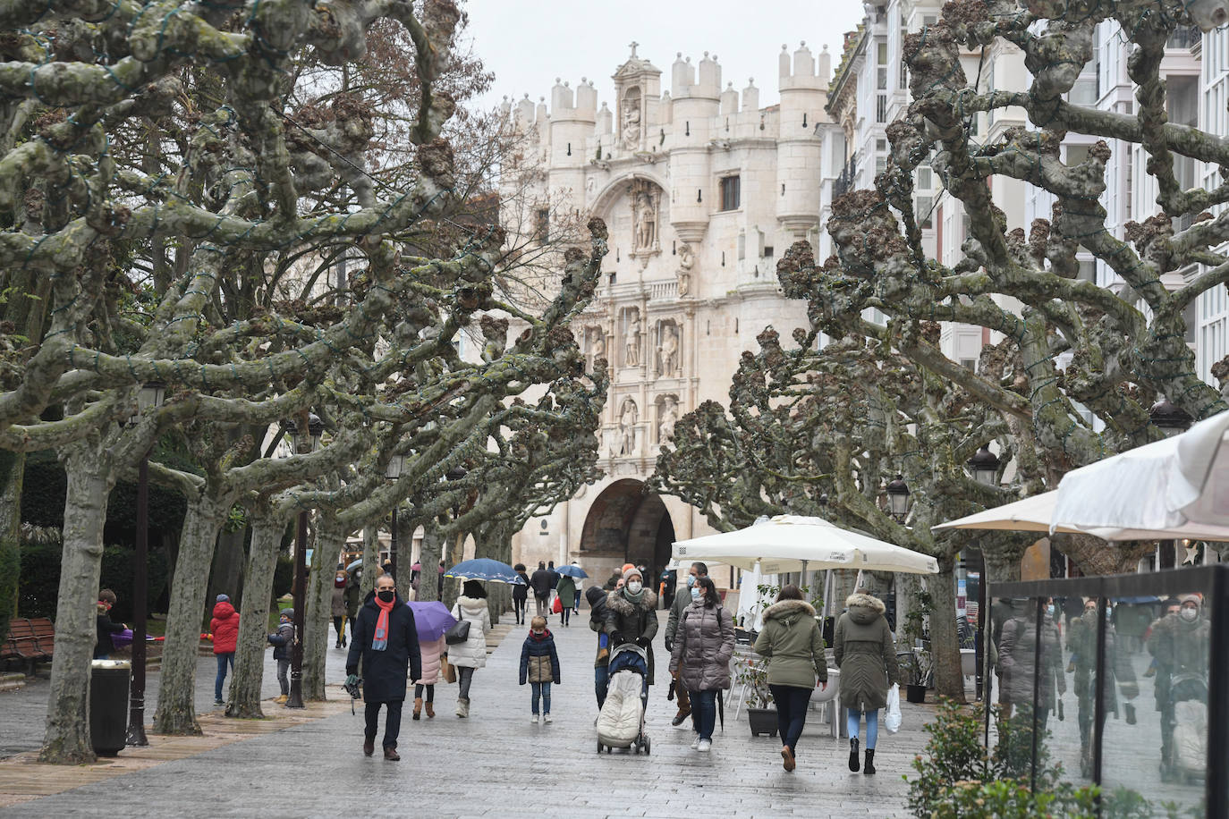 Fotos: «Tardeo» y compras de última hora antes de despedir al 2020 en Burgos