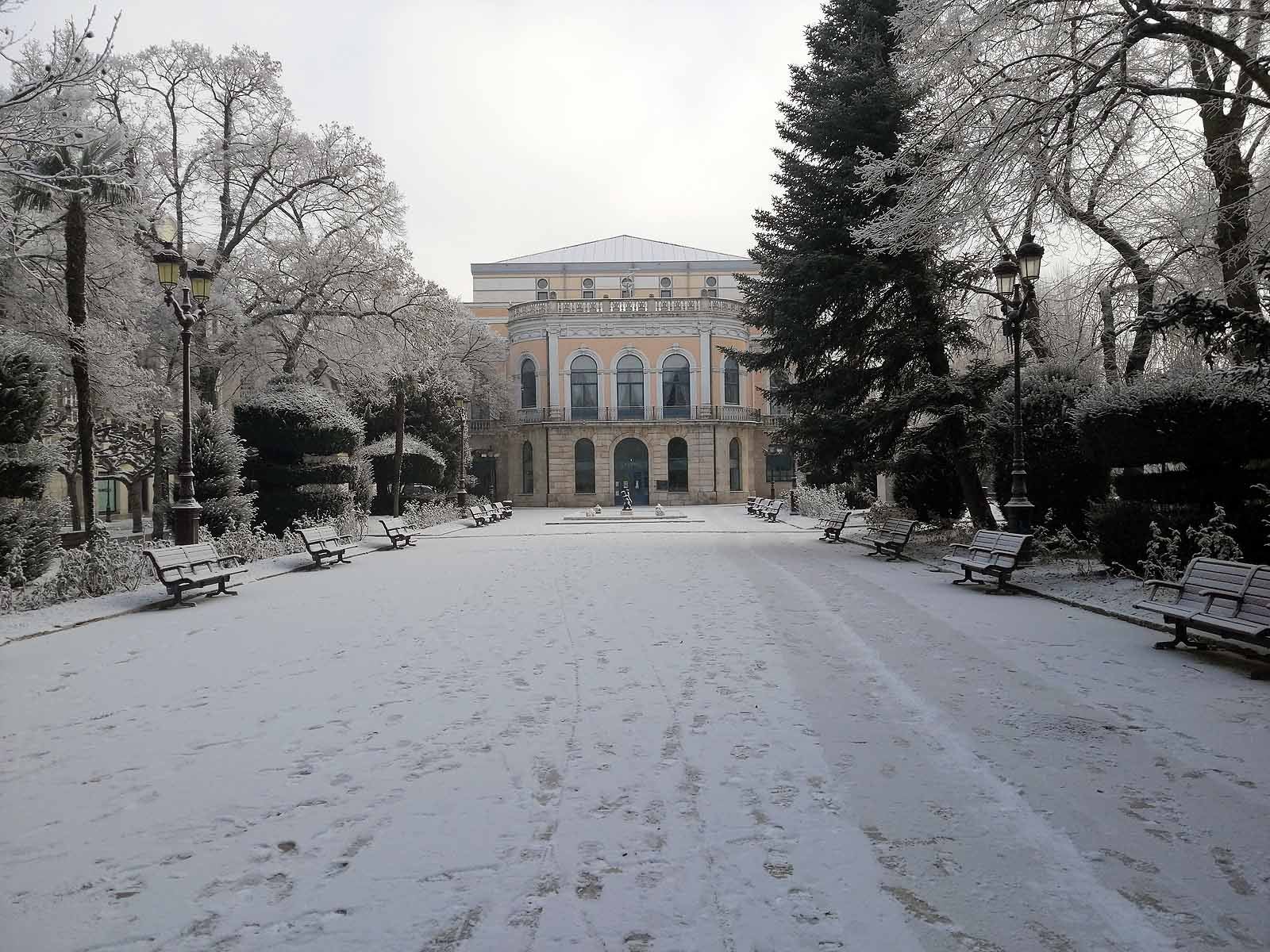 Fotos: La nieve cubre el centro de la ciudad