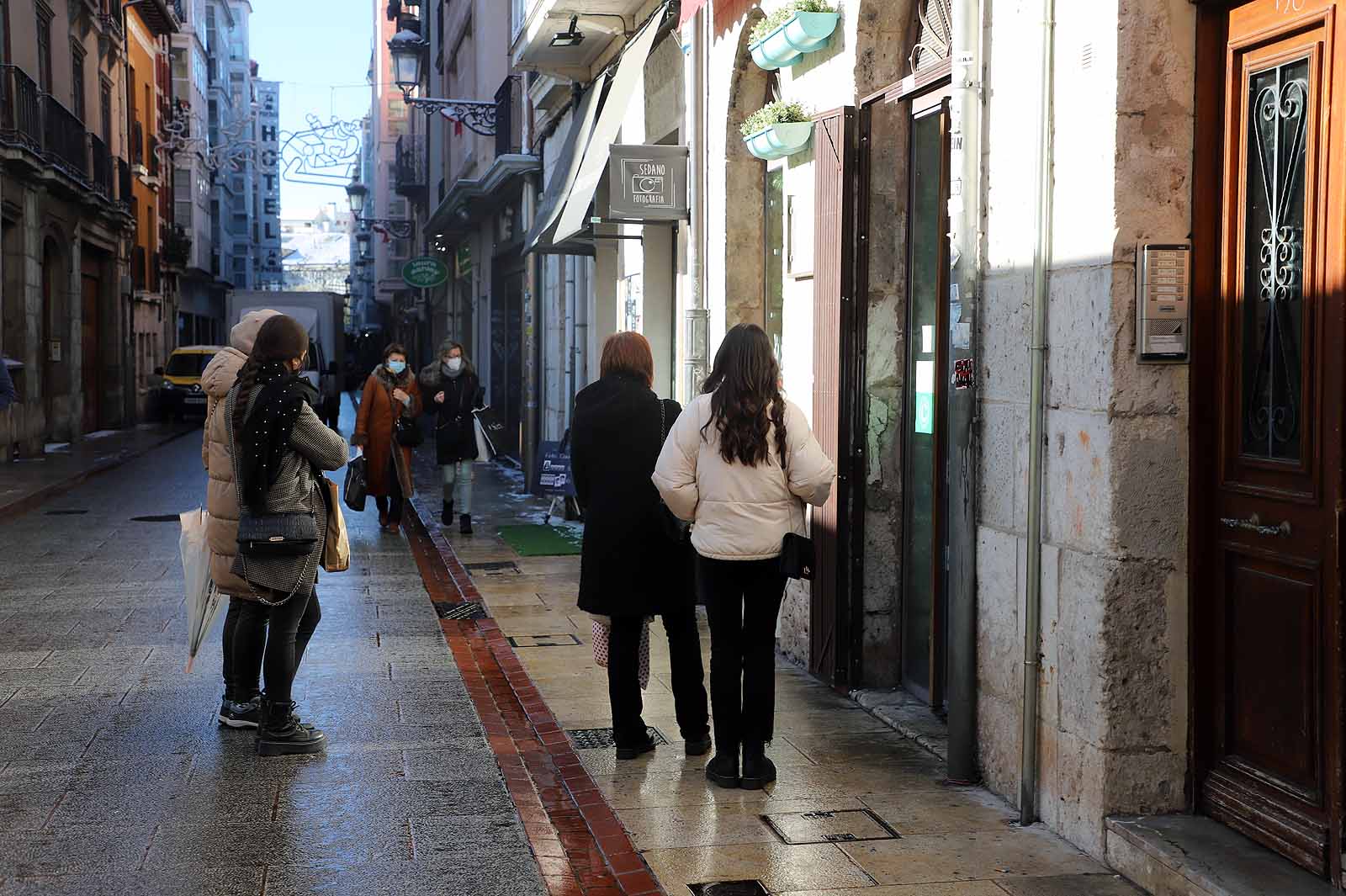 Fotos: Colas en algunos establecimientos para aprovechas las ofertas de invierno