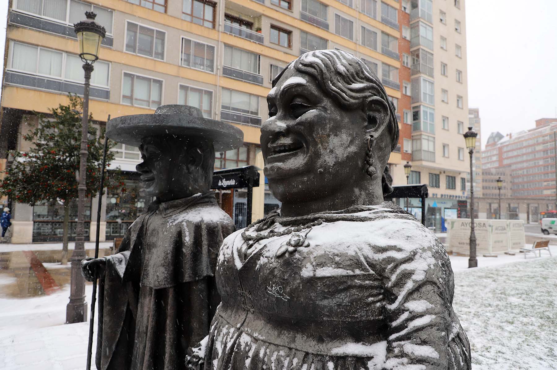 Fotos: Burgos se cubre de nieve gracias a Filomena