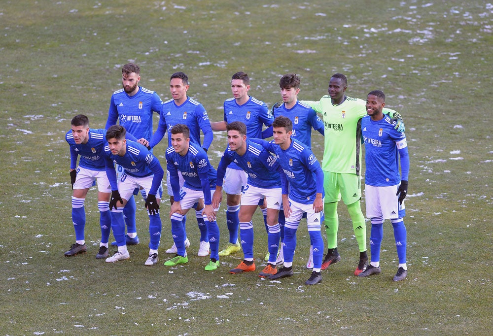 Fotos: El Burgos CF golea al Real Oviedo B