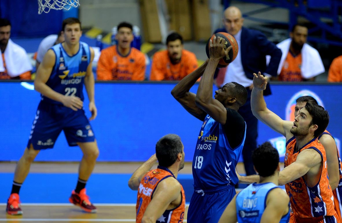 Derrota de los burgaleses ante el Valencia Basket