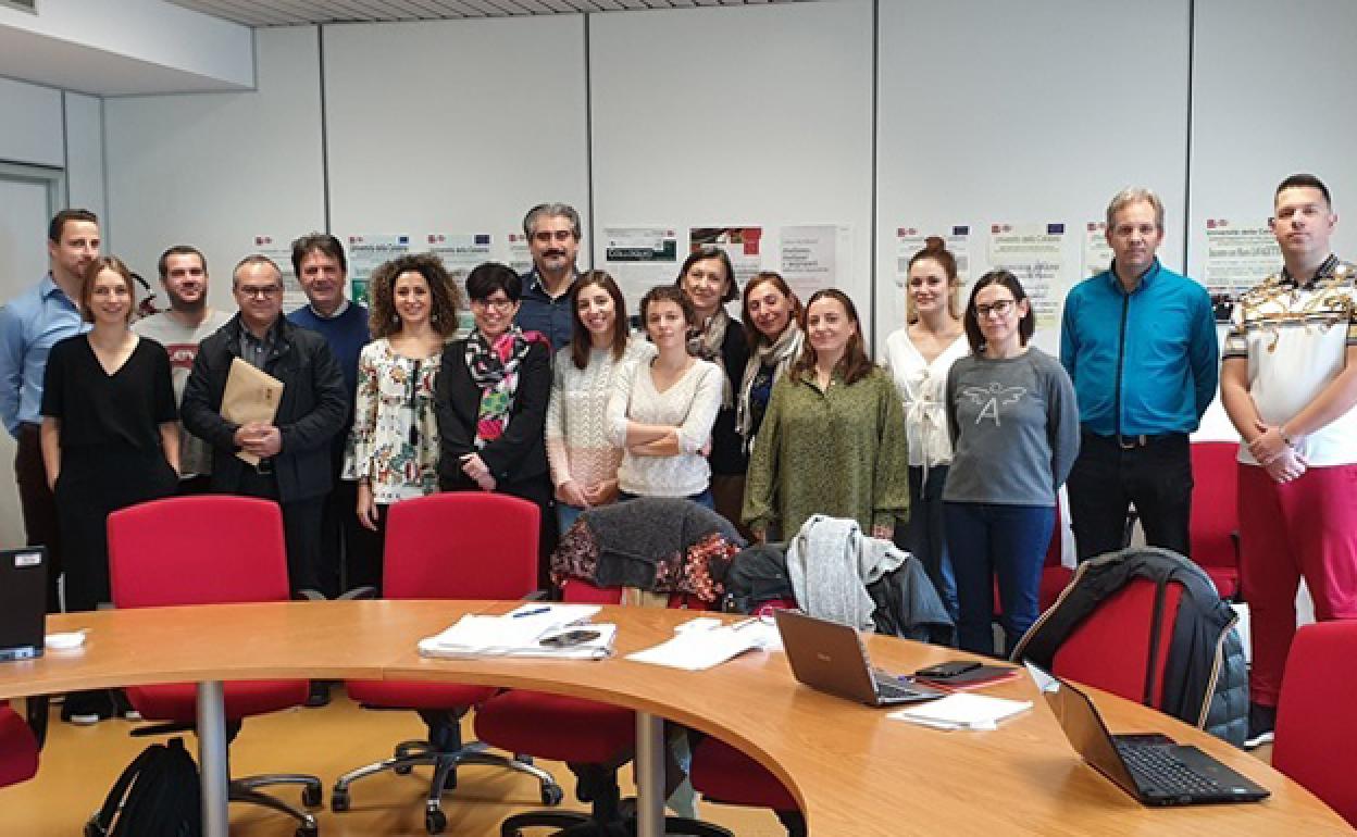 Reunión de investigadores en Italia, en 2019. 