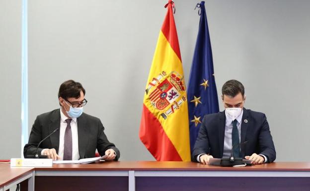 Salvador Illa y Pedro Sánchez. 