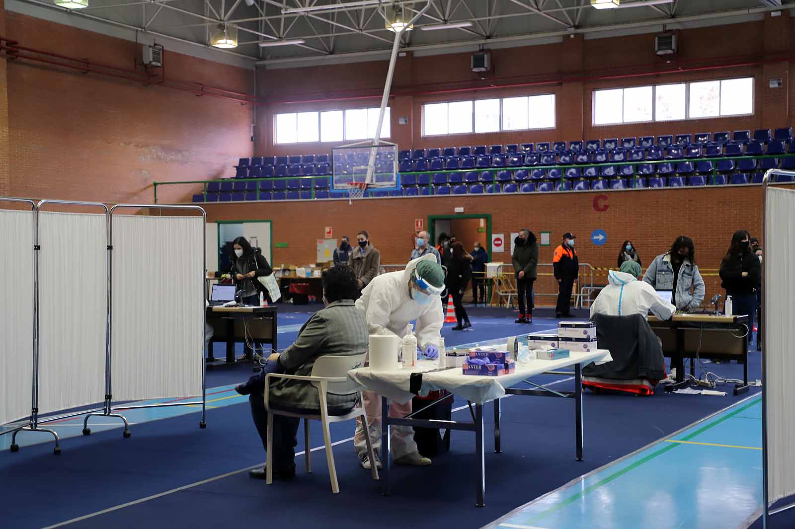 9.000 personas están llamadas a participar en el cribado de la UBU en el polideportivo universitario.