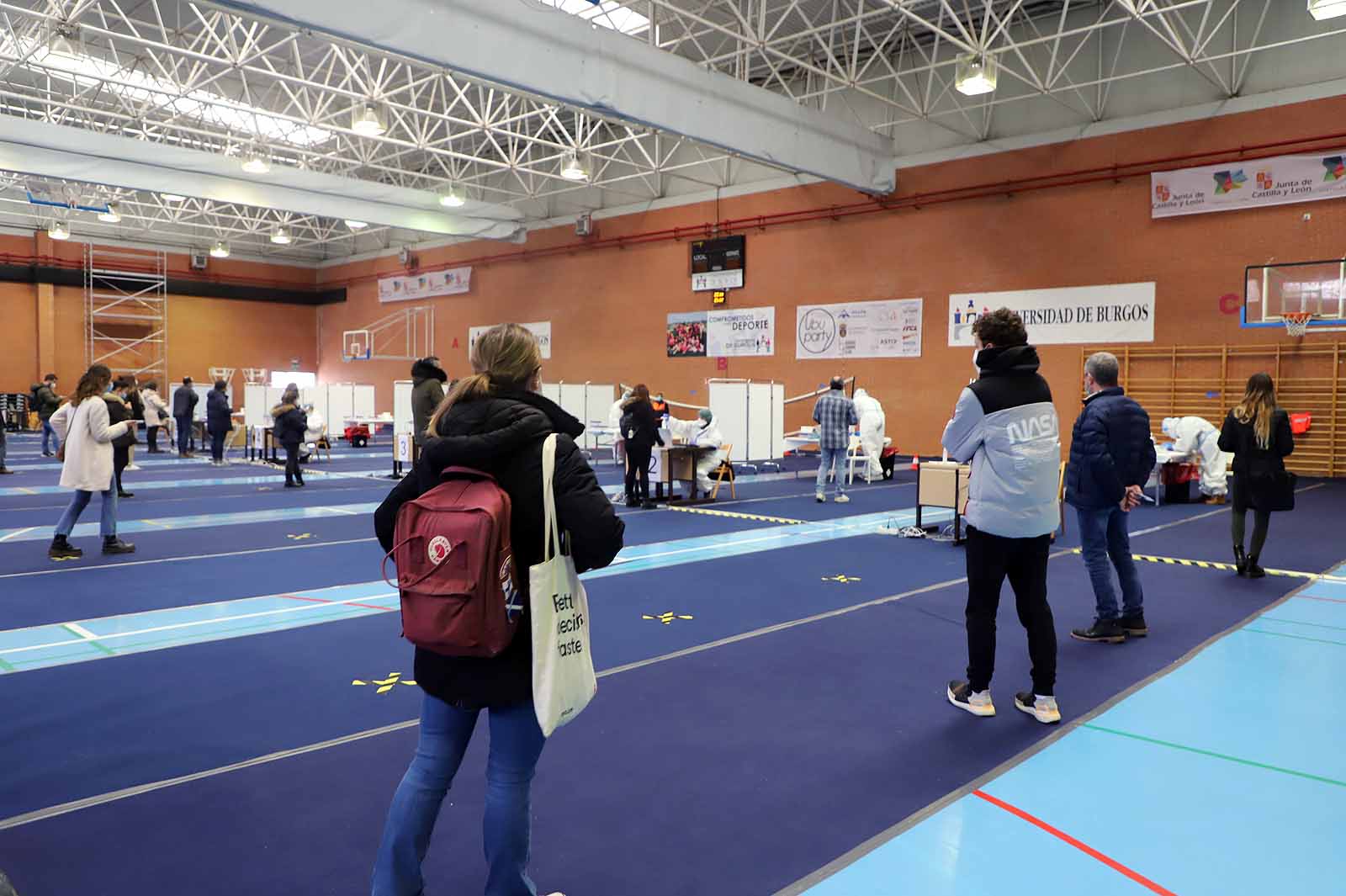 9.000 personas están llamadas a participar en el cribado de la UBU en el polideportivo universitario.