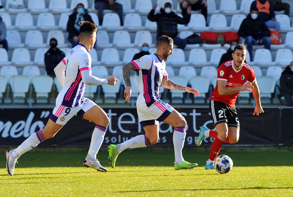 Fotos: El Burgos CF, más líder