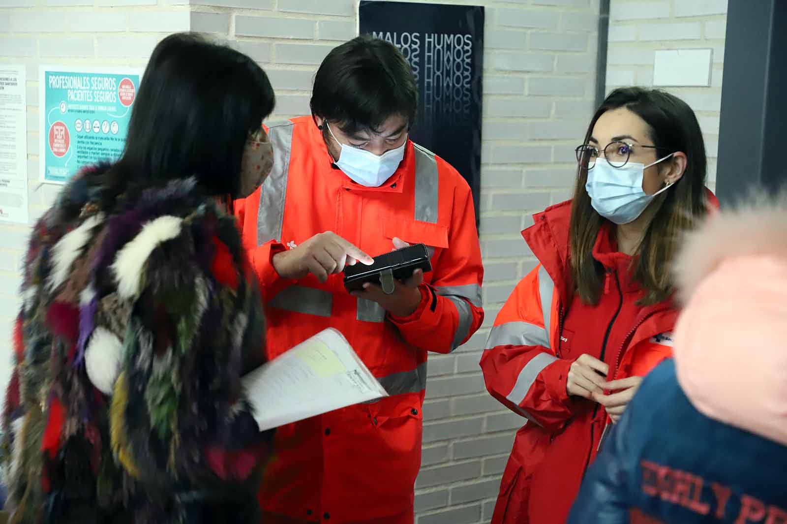 Ardua tarea de los profesionales que han vacunado durante seis semanas a usuarios de residencias y centros de personas dependientes.