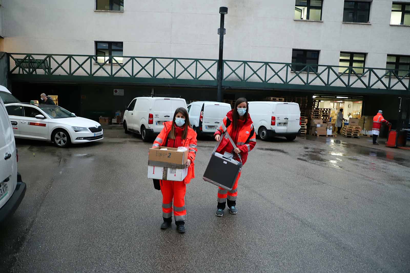 Ardua tarea de los profesionales que han vacunado durante seis semanas a usuarios de residencias y centros de personas dependientes.