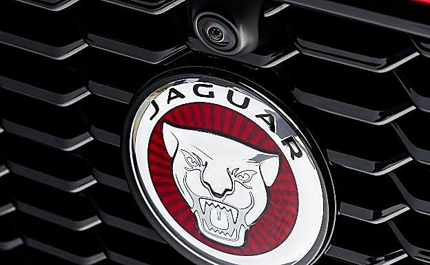 Jaguar solo fabricará eléctricos a partir de 2025