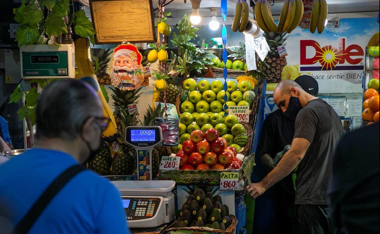 Las exportaciones vuelven a niveles de 2016 al caer un 10% en 2020