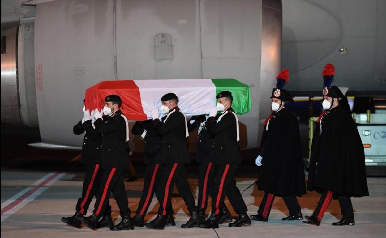 Traslado del cuerpo de Luca Attanasio a Italia.