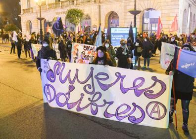 Imagen secundaria 1 - Un 8-M marcado por el impacto de la covid sobre las mujeres