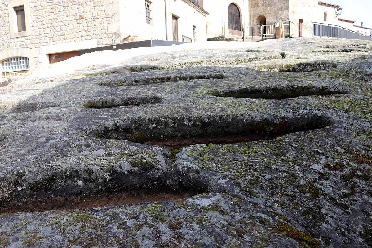 La necrópolis de Regumiel era la gran olvidad del Alto Arlanza pero estos trabajos la están poniendo en valor. Las infografías aportan mayor prestigio a un espacio que pretende ser un lugar de turismo de calidad. 