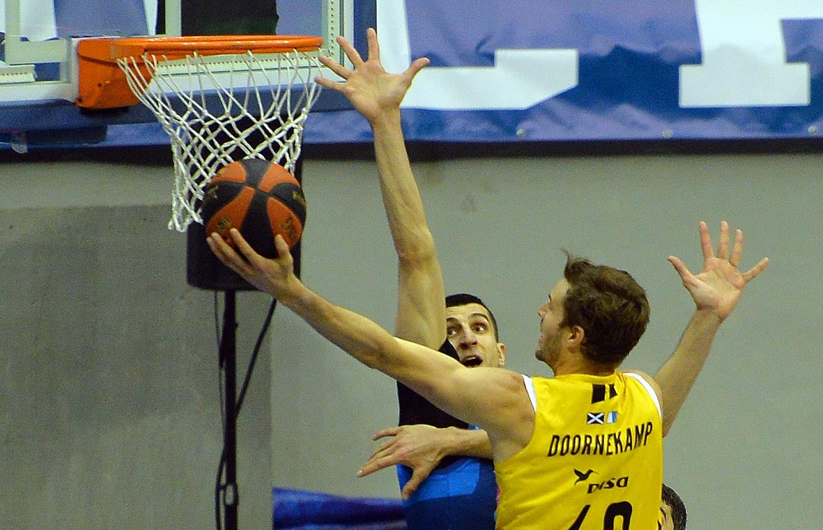 Fotos: El San Pablo vuelve a caer ante el Lenovo Tenerife