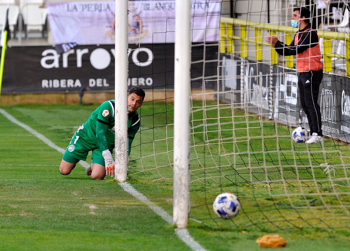 Plácida victoria de los burgaleses ante los salmantinos.