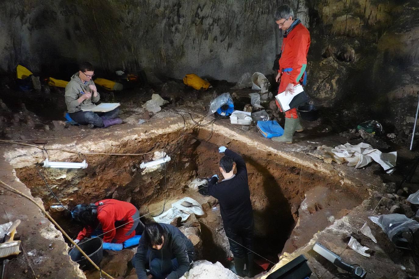 Fotos: Recuperan ADN nuclear de individuos neandertales a partir del sedimento de Atapuerca