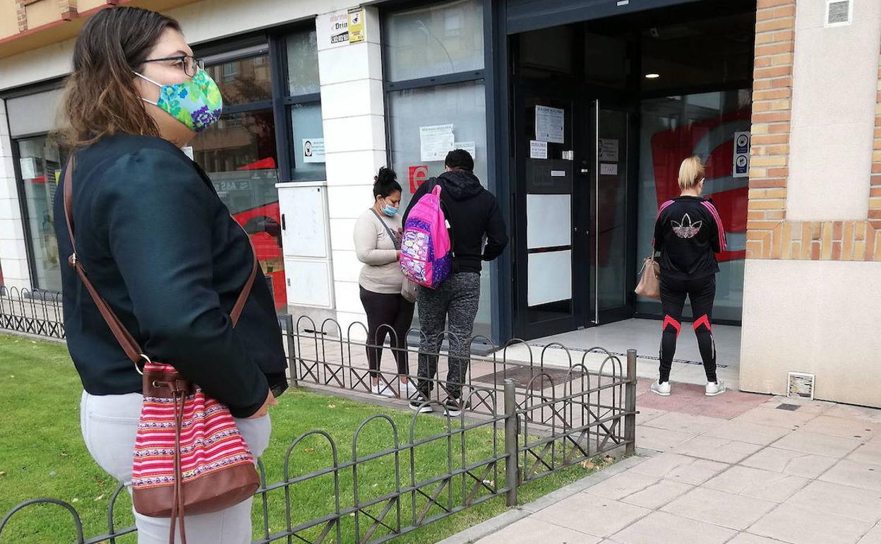 El paro aumentó en Castilla y León en 9.900 personas durante el primer trimestre