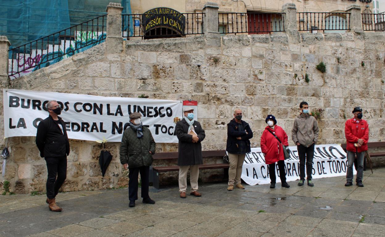 La nueva Plataforma 'Puertas No' se ha presentado esta mañana.