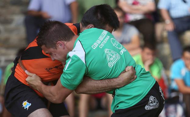 Combate de lucha leonesa.