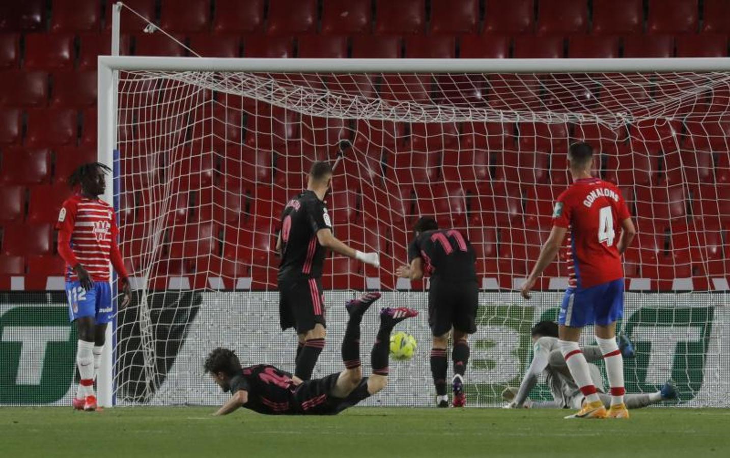 Fotos: Las mejores imágenes del Granada-Real Madrdi